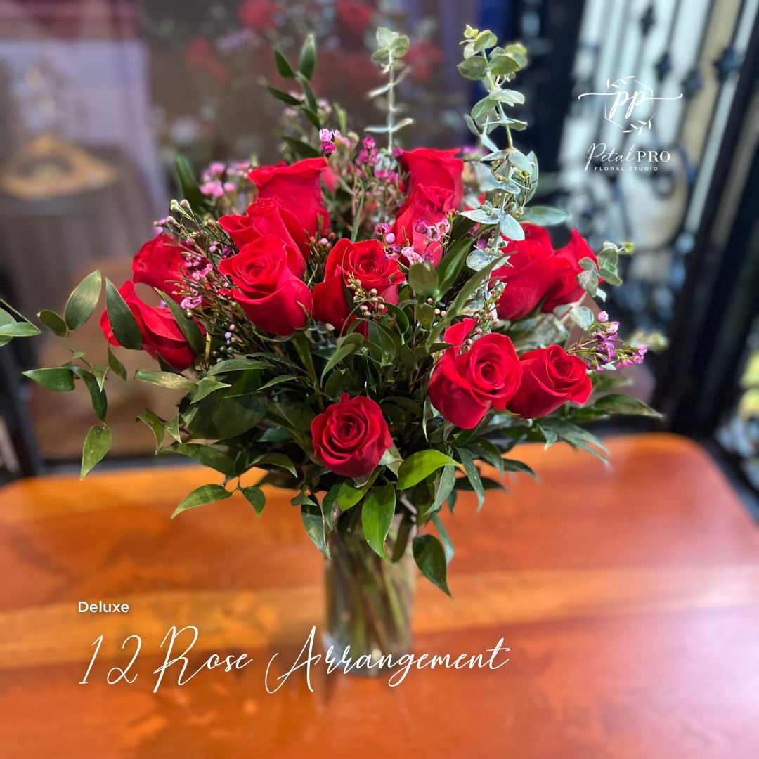 12 Rose Arrangement