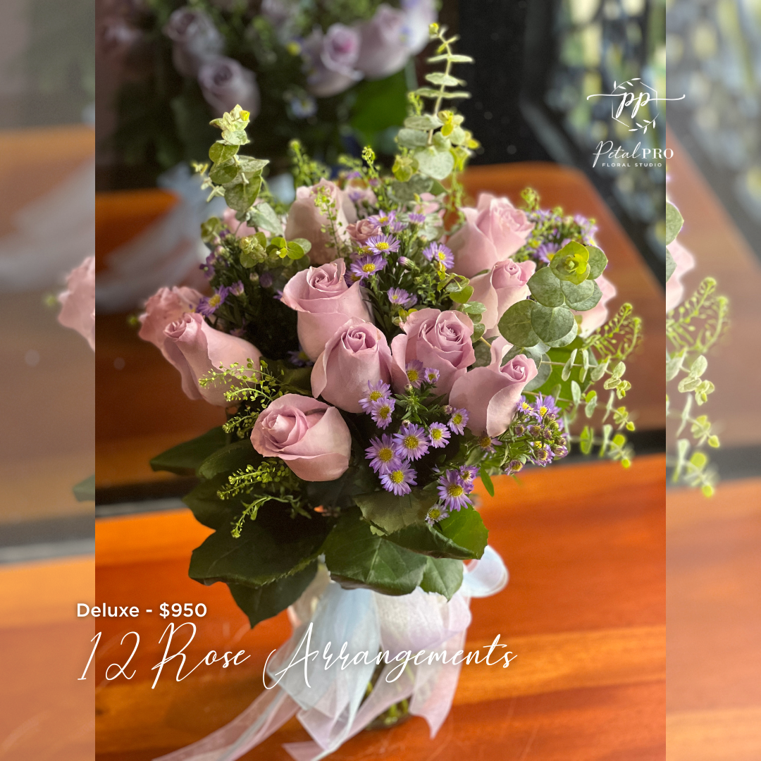 12 Rose Arrangement
