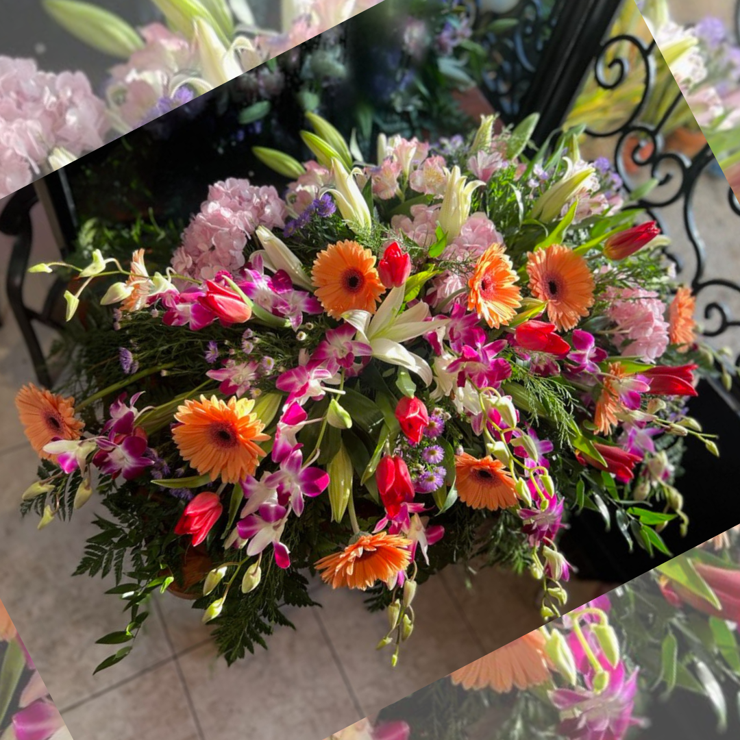 Traditional Casket Sprays