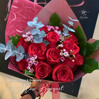 12 Rose Bouquet