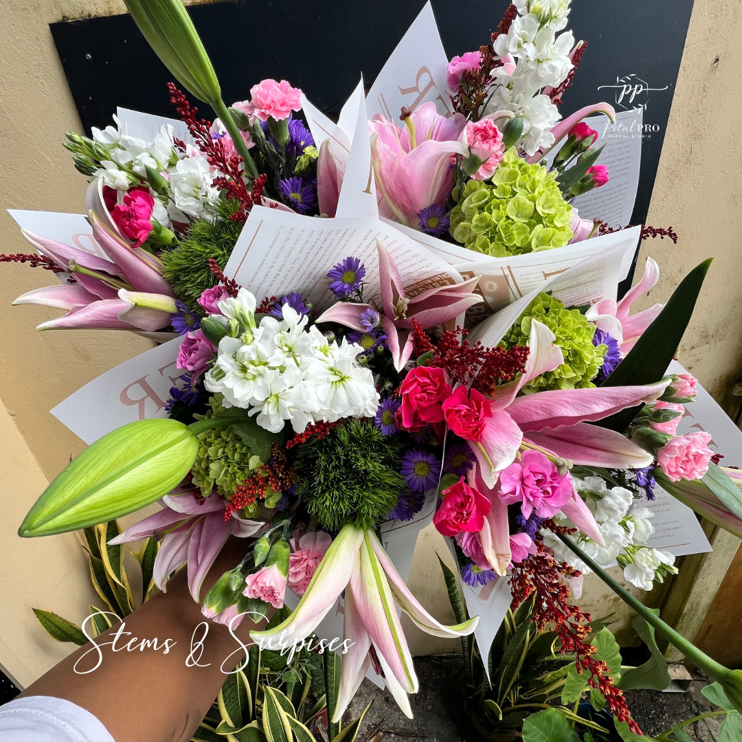 Floral Subscription - Stems & Surprises